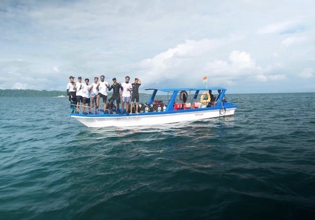 Boat Scuba Diving in Andaman For Beginner